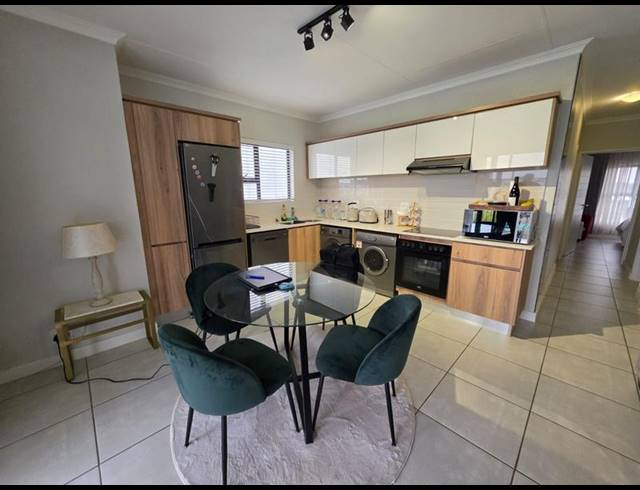 2 BEDROOM PROPERTY TO RENT IN BLYDE RIVERWALK ESTATE
